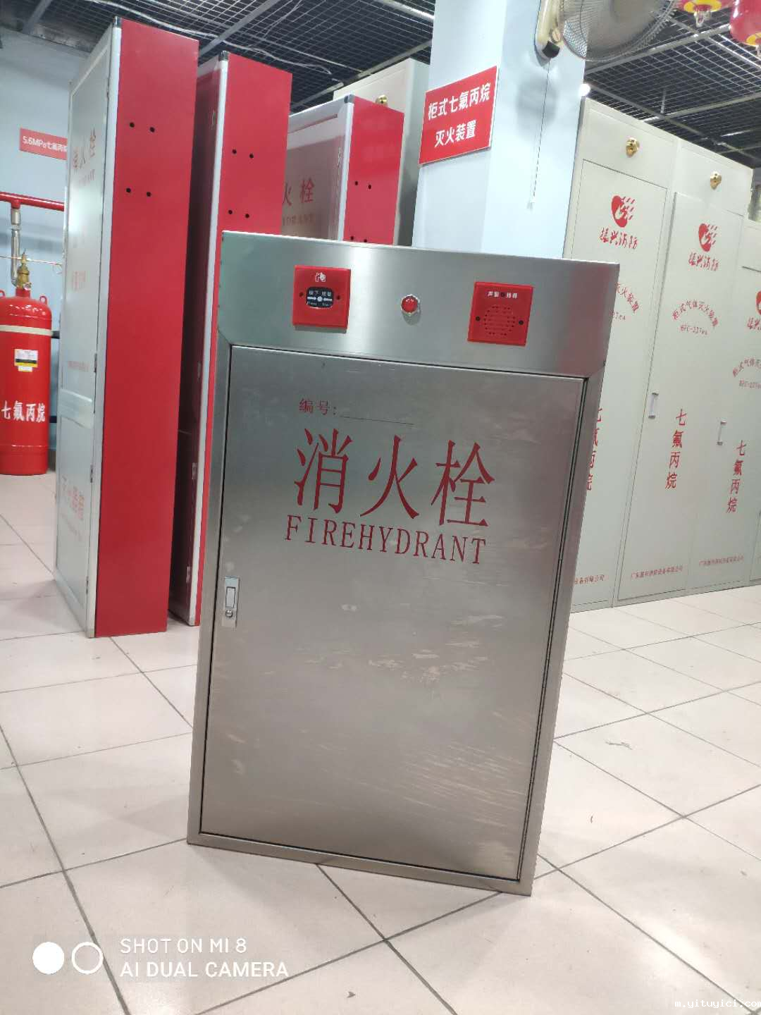 消火栓箱(薄钢板) SG24E65Z-J-2厚度有哪些要求?薄钢板消火栓箱有哪些好处? 消火栓箱(薄钢板) SG24E65Z-J-2厚度有哪些要求?薄钢板消火栓箱有哪些好处?