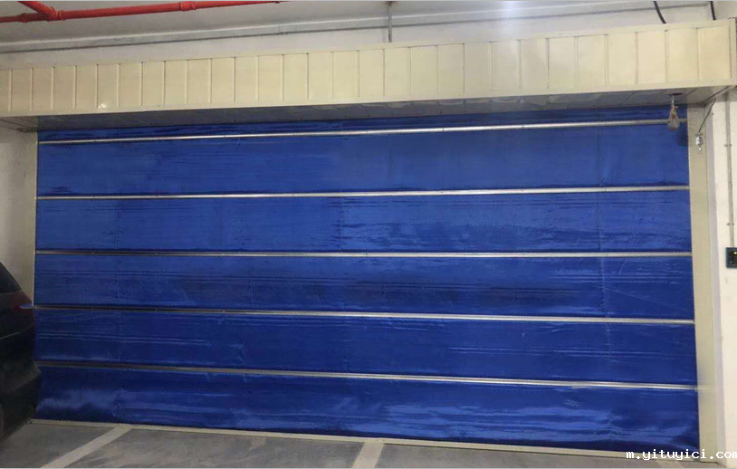 特级防火卷帘（无机）/双轨双帘式